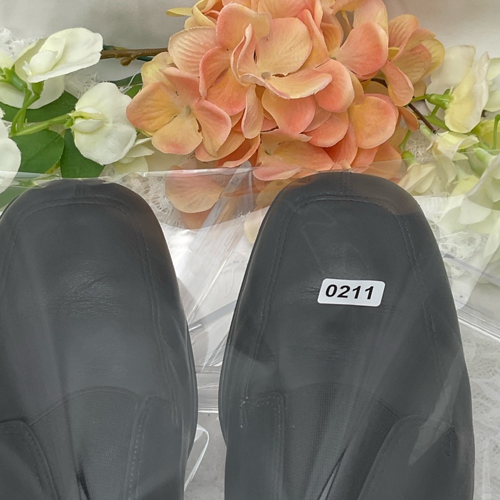 Naturalizer Woman’s Black Leather Slip-On Loafers Sz8‎ - Picture 10 of 10